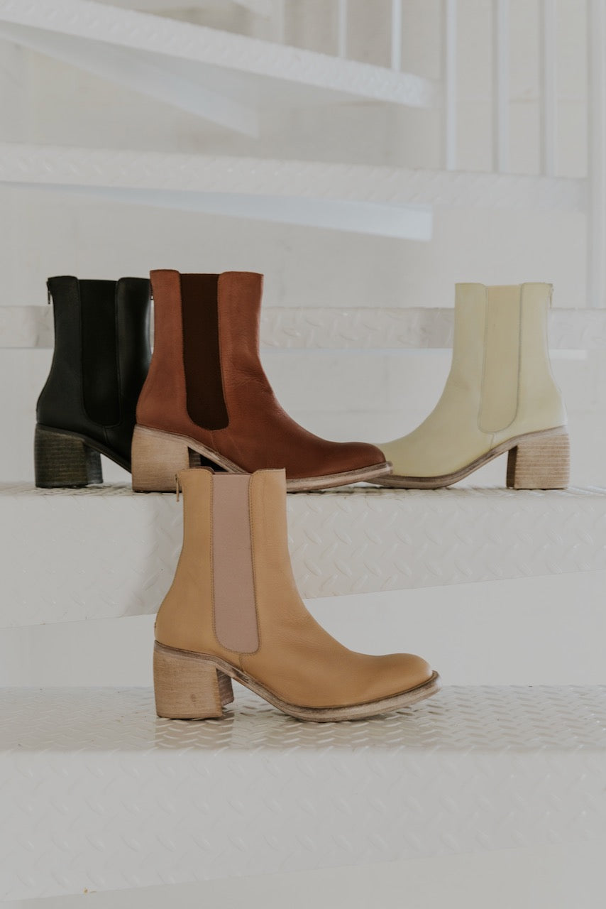 Free People Essential Chelsea Boots