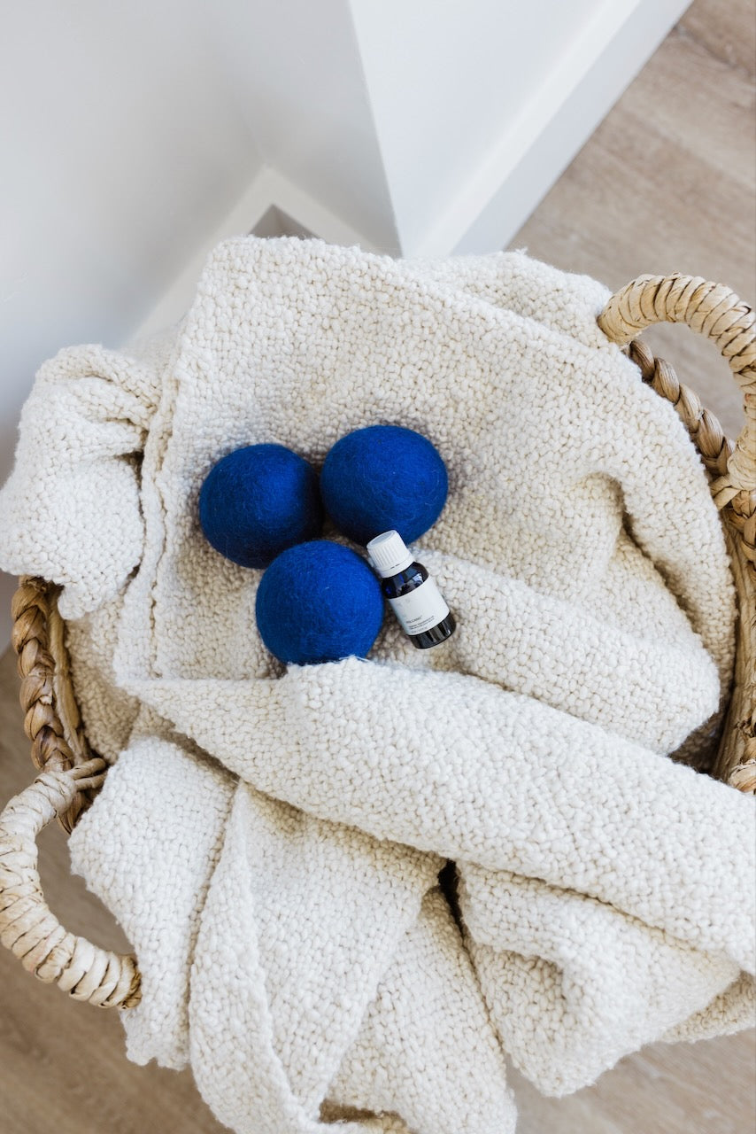 Capri Blue Volcano Dryer Ball Kit