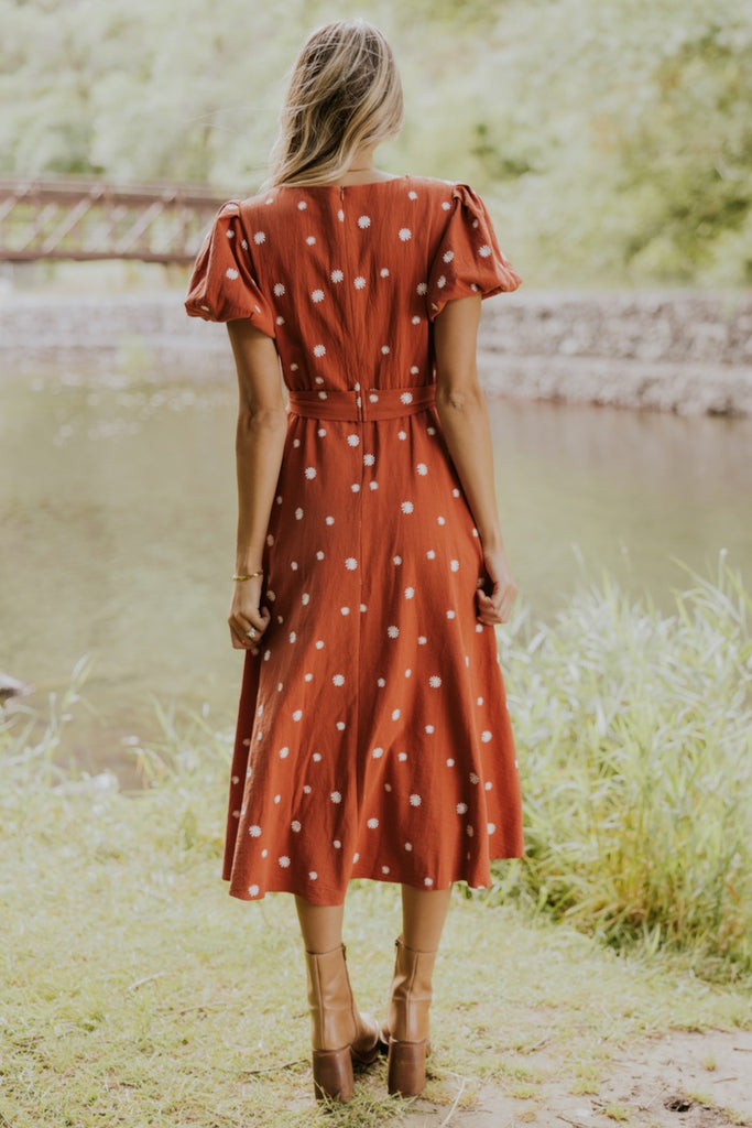 Midi dresses for mothers | ROOLEE Mom