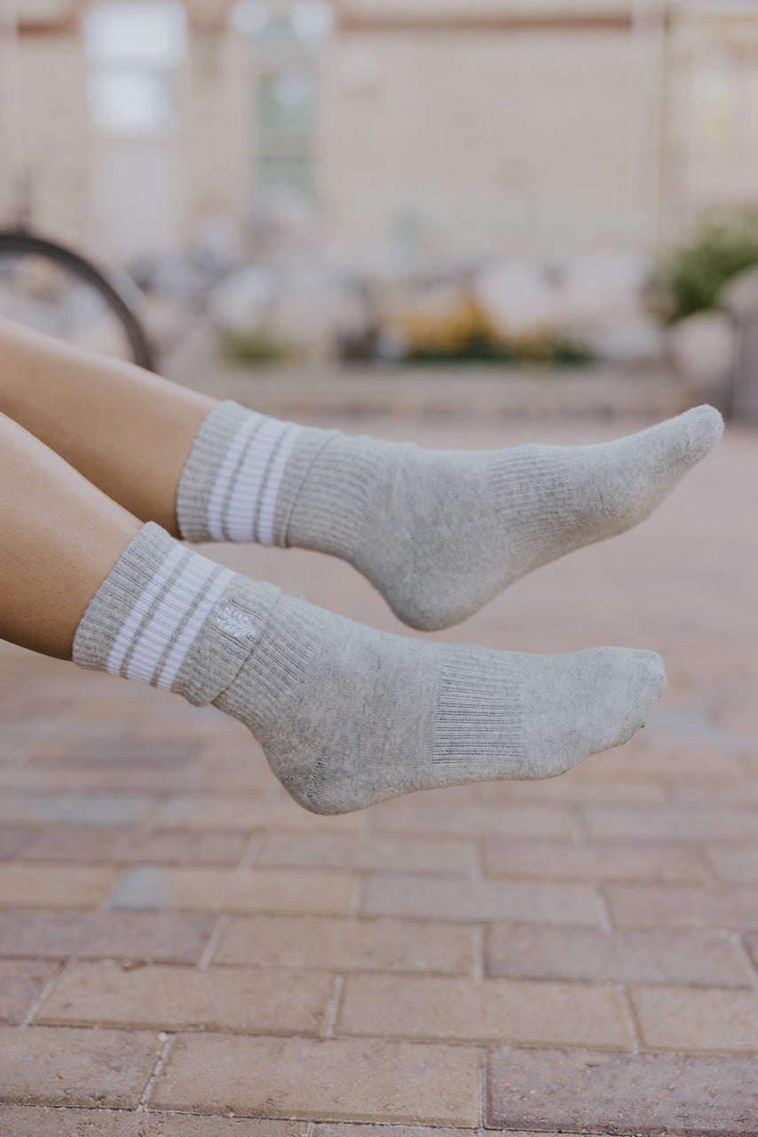 Women's Gray Ankle Socks | ROOLEE
