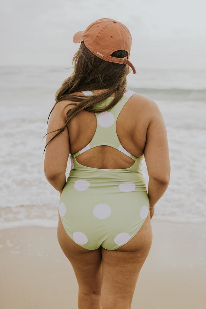 Flattering Modest Swimsuits For Woman | ROOLEE