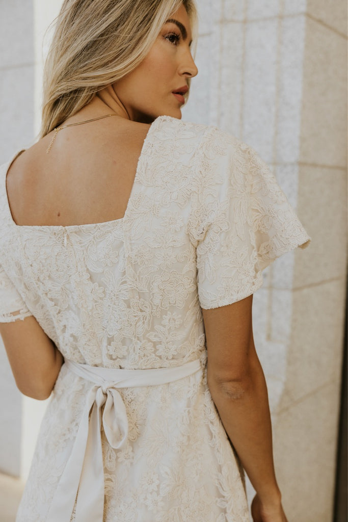 Gorgeous Ivory Dresses | ROOLEE