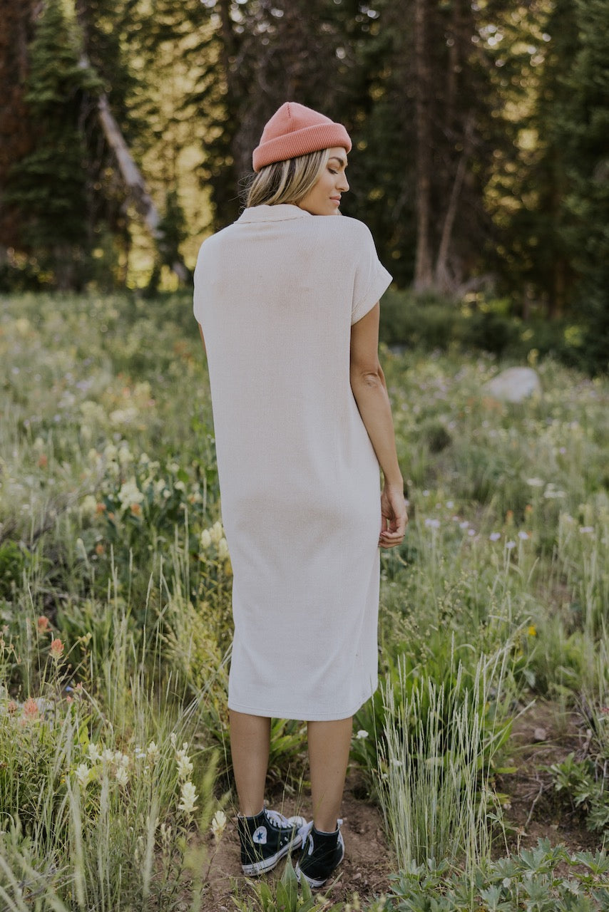 Modest Dresses for Fall | ROOLEE