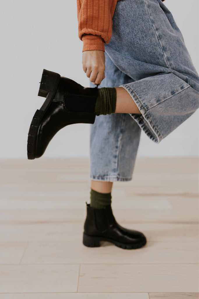 Black Chelsea Boots for Kids | ROOLEE