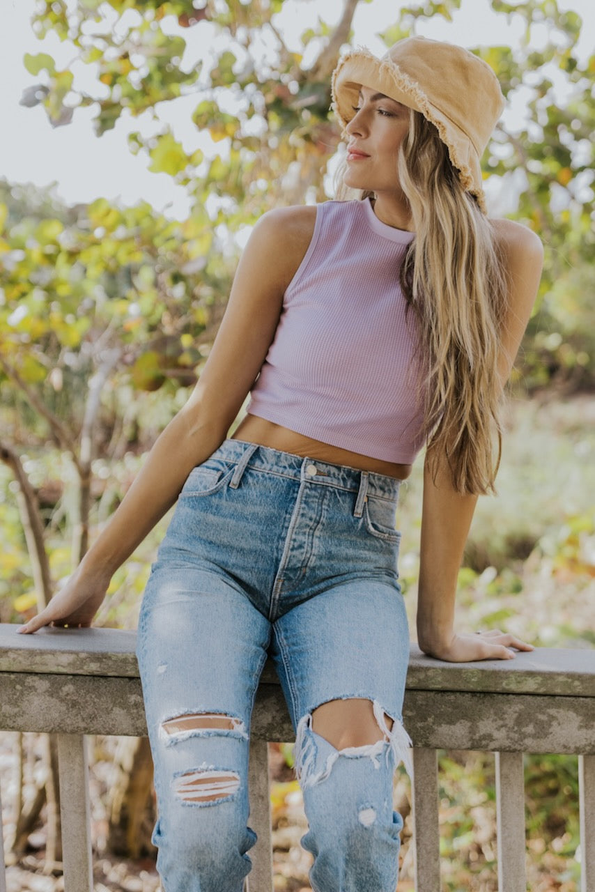 Textured Cropped Tank Top | ROOLEE