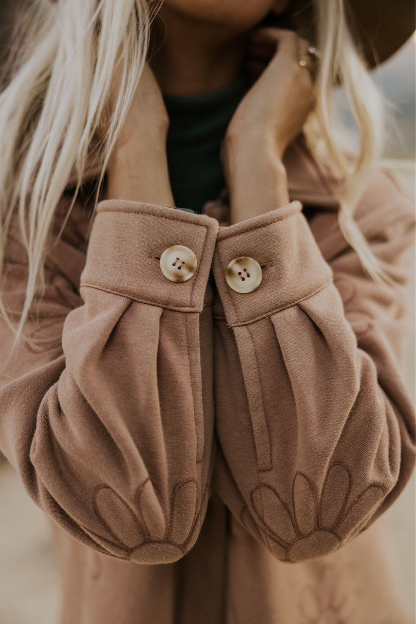 Cozy Jackets for Fall | ROOLEE
