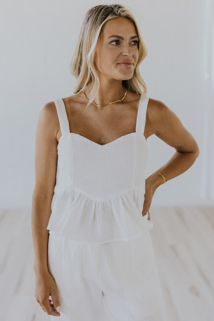 Simple White Tops for Women | ROOLEE
