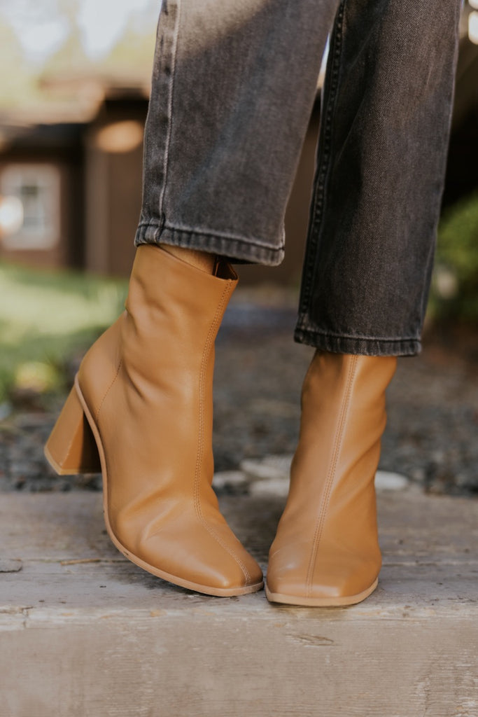 Free People Brown Boots | ROOLEE