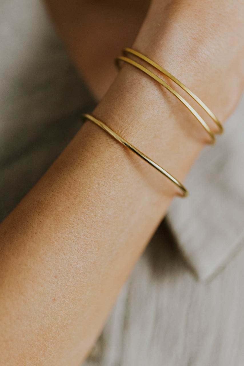 Gold Bracelet for Women | ROOLEE