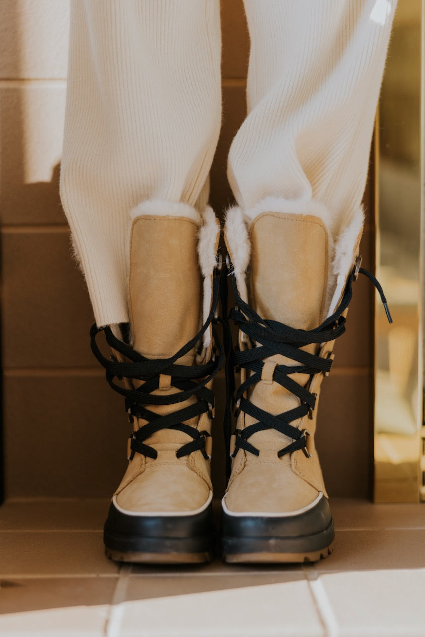 tyfoon Editie gebouw Tan Snow Boot - Women's Tall Boots for Winter | ROOLEE