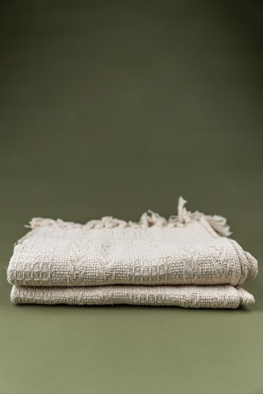 Cream Colored Throw Blanket | ROOLEE