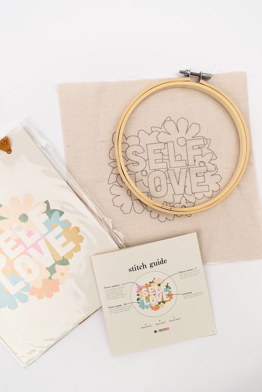 Step By Step Embroidery Kit | ROOLEE