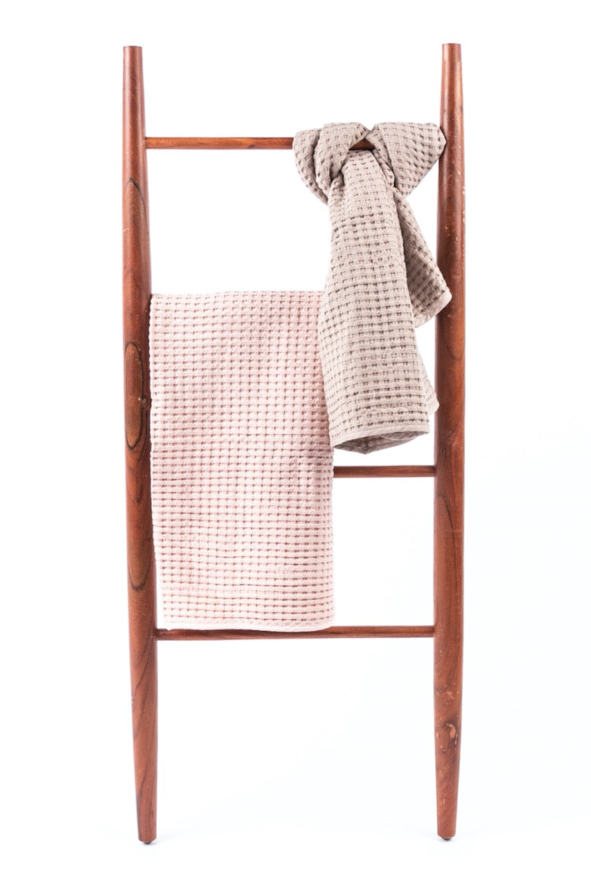 Plaid Waffle Towel Set – Bella B Decor