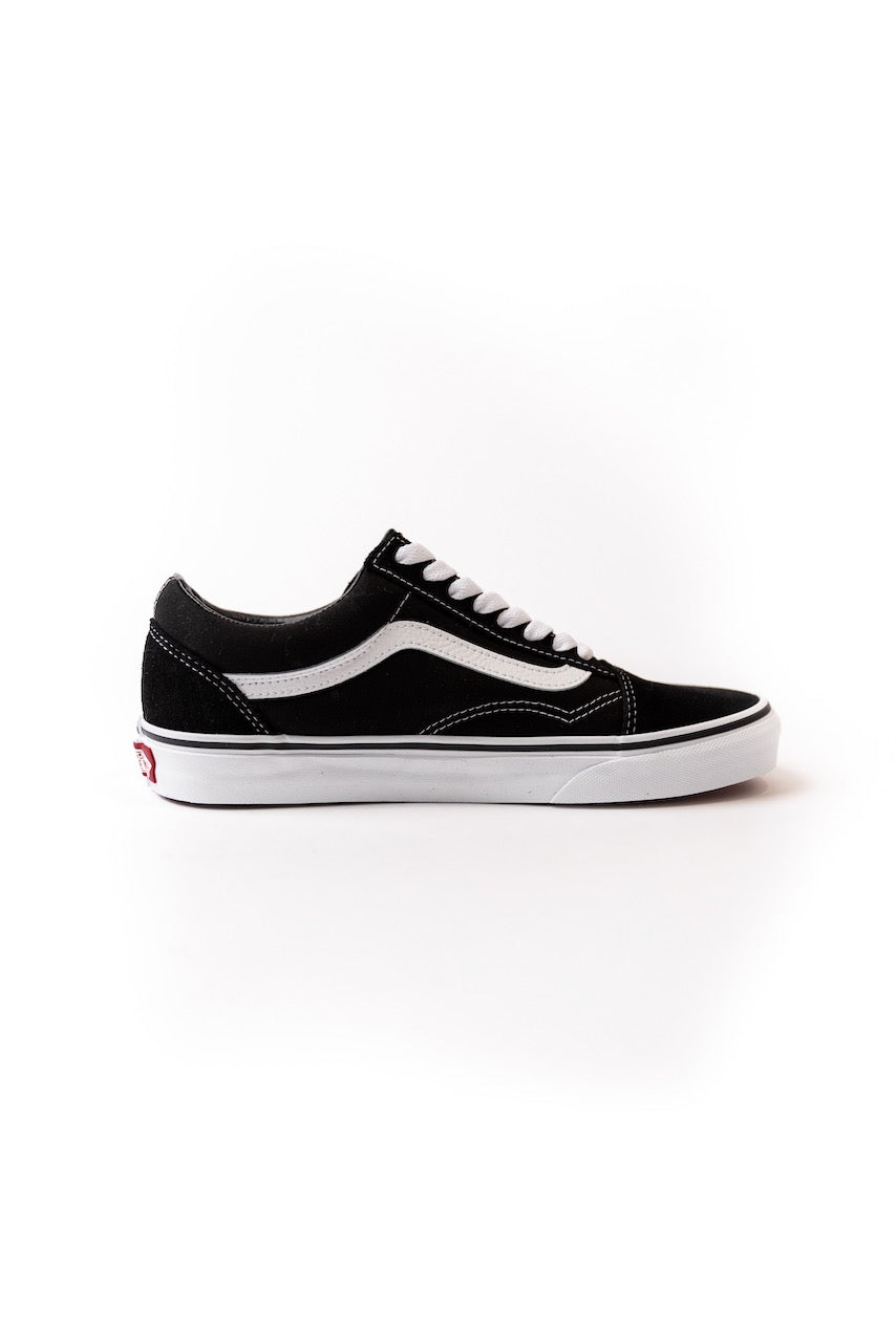 black old skool vans with a white stripe on the side | ROOLEE
