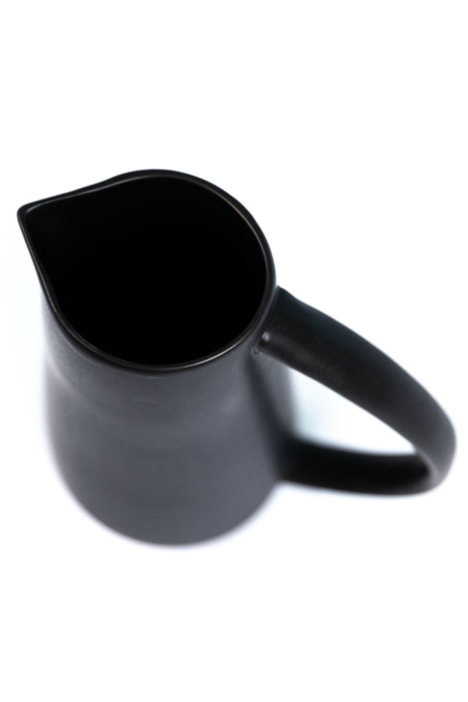Black Drink Pitcher with a Spout | ROOLEE