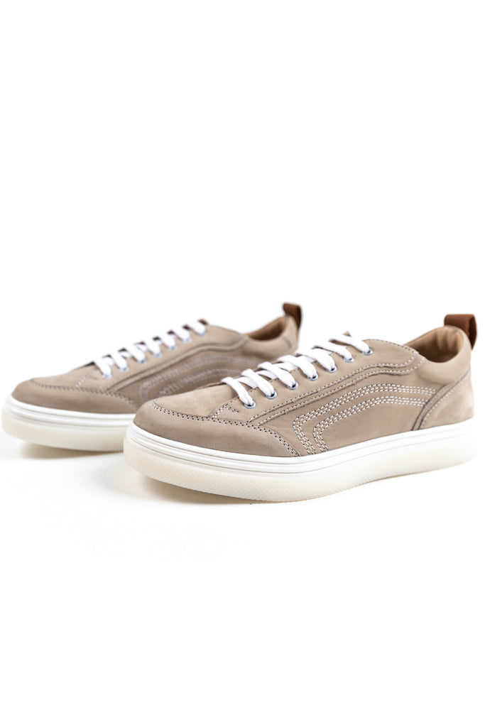 Neutral lace up sneakers | ROOLEE