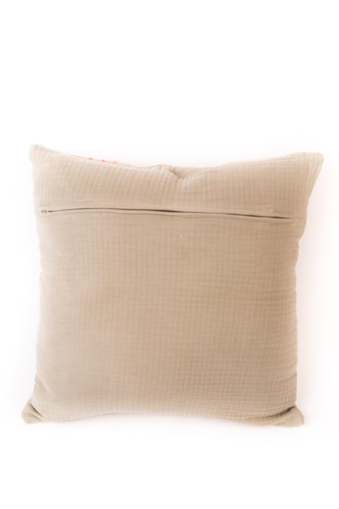 Throw Pillows + Blankets | ROOLEE