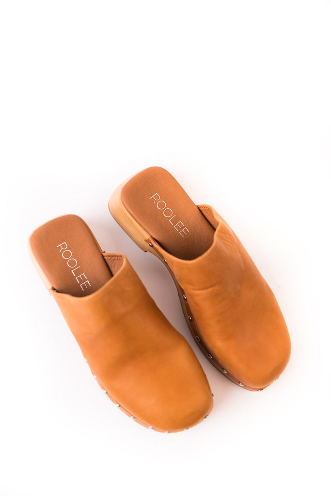 Brown Leather Clogs for Women | ROOLEE
