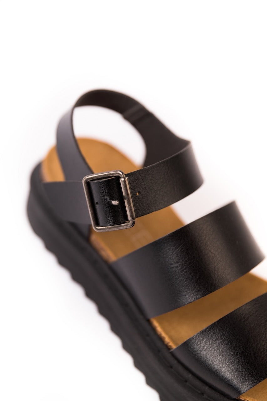 Black Summer Sandals | ROOLEE