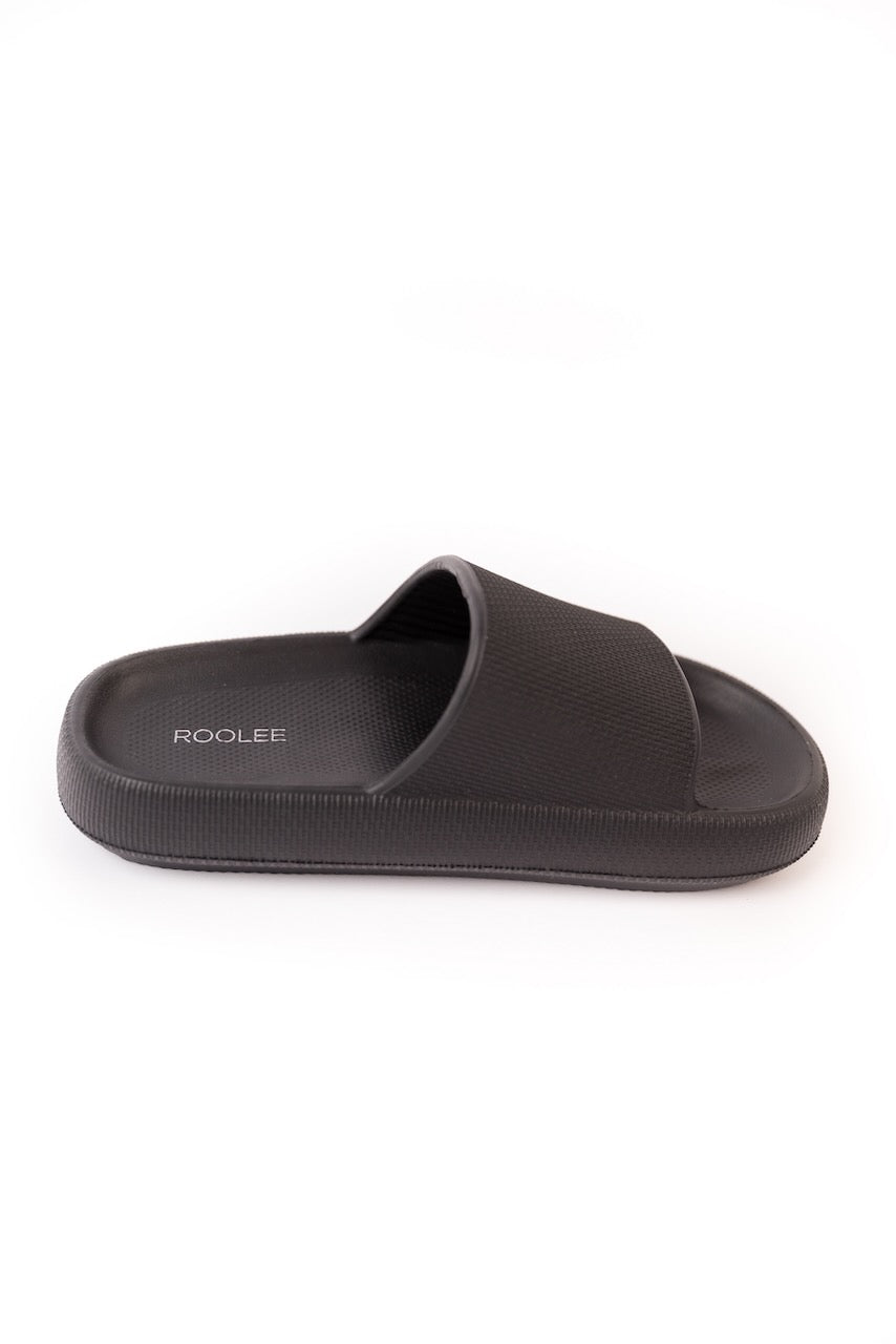 Black Cushioned Sandals | ROOLEE